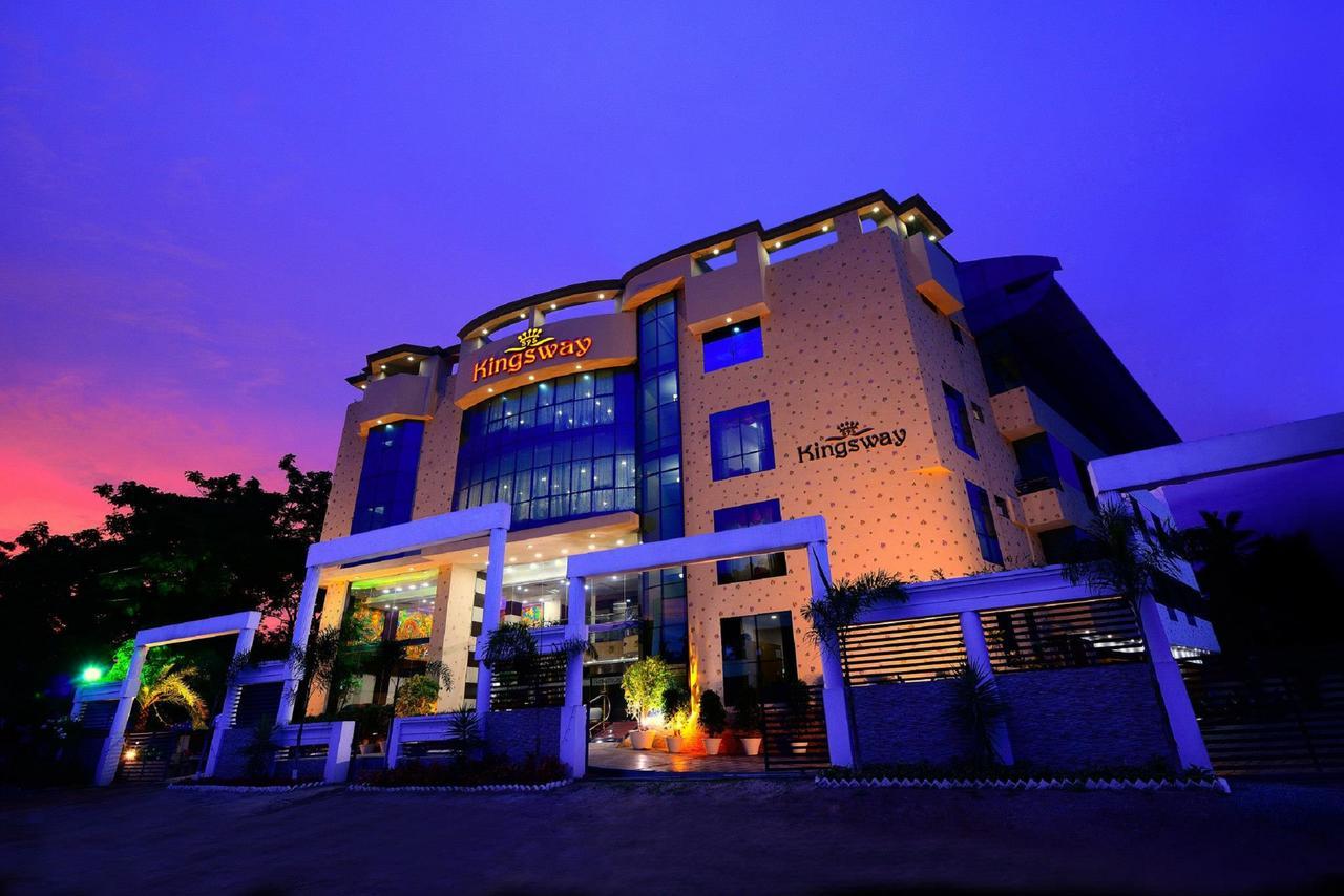 Sps Kingsway Hotel Thiruvananthapuram Екстериор снимка