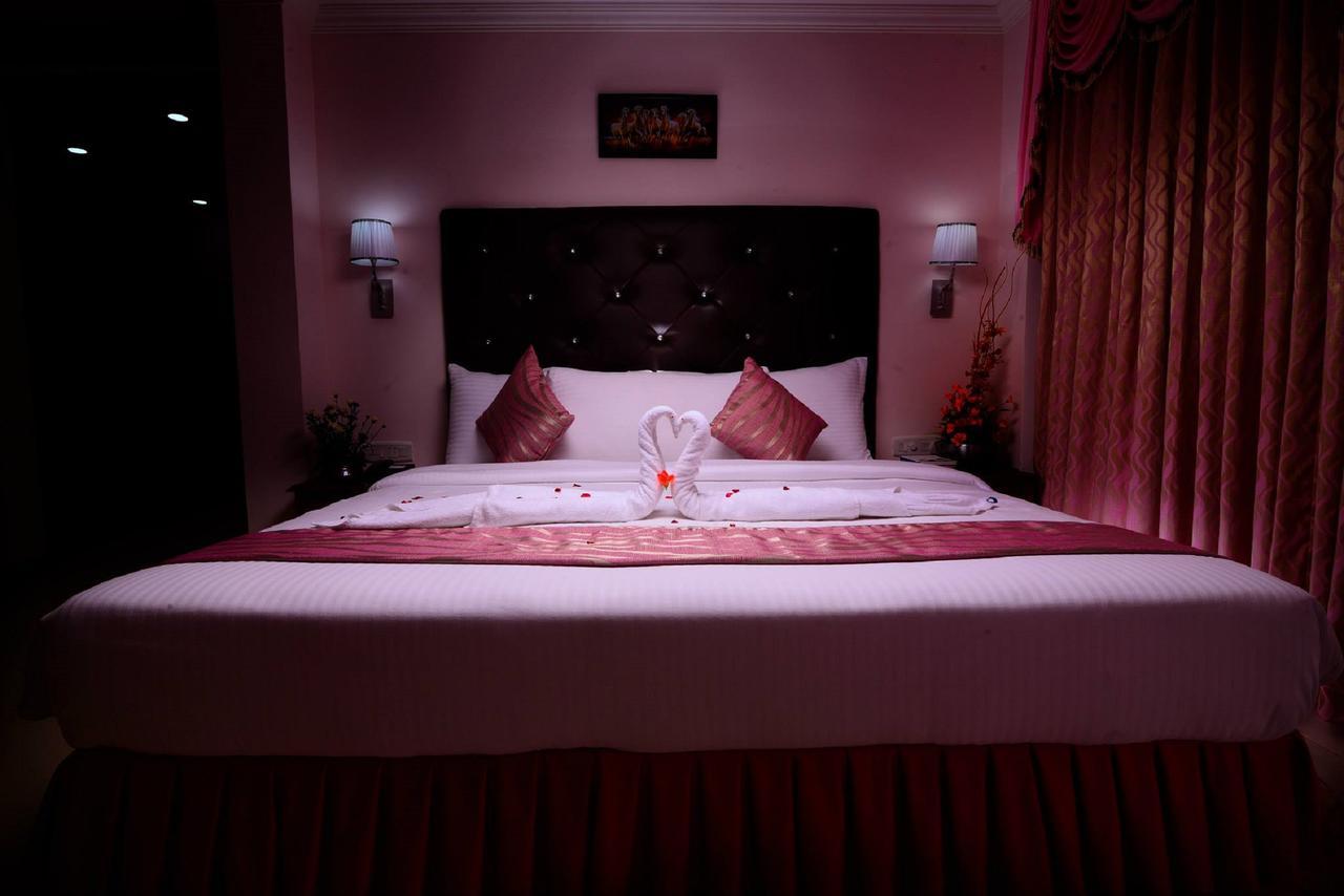 Sps Kingsway Hotel Thiruvananthapuram Екстериор снимка