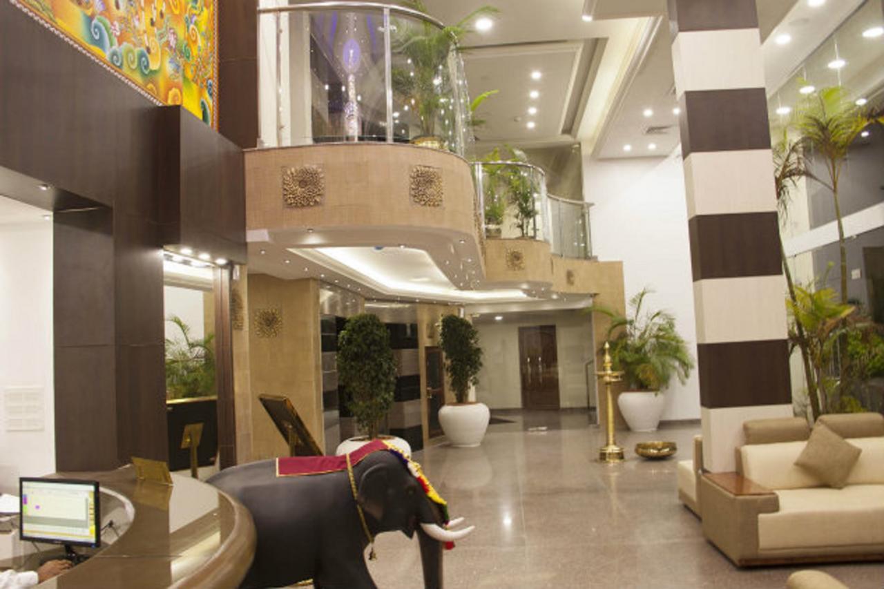 Sps Kingsway Hotel Thiruvananthapuram Екстериор снимка